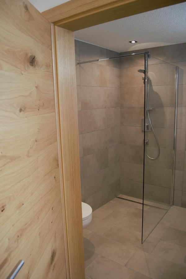Appartement Flopi ซังคท์อันทอนอัมอาร์ลแบร์ก ภายนอก รูปภาพ